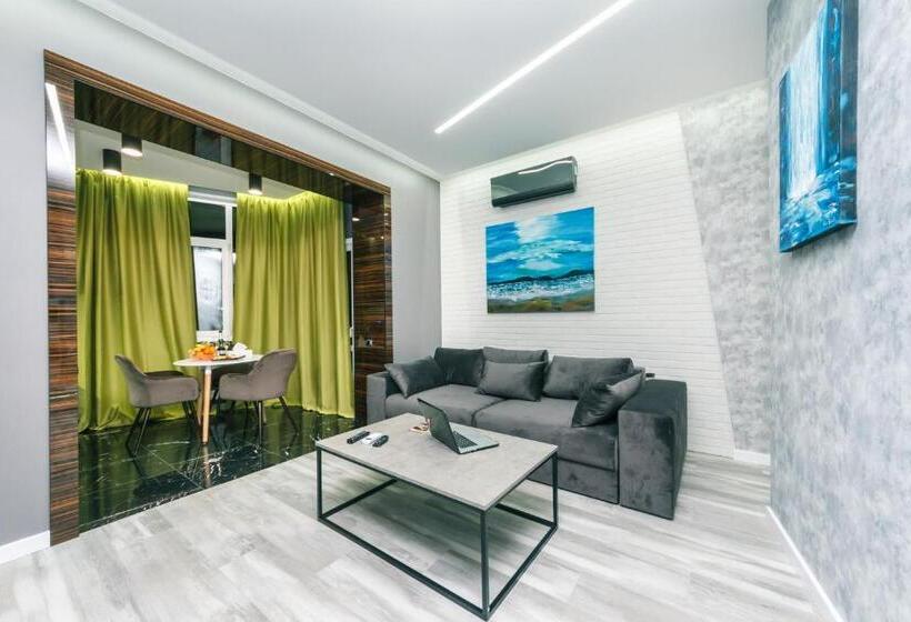 1 Szobás Apartman, Luxury Apartments Arena Guliver