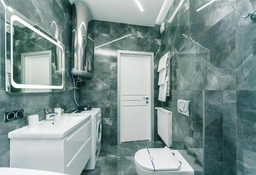 1 Szobás Apartman Erkéllyel, Luxury Apartments Arena Guliver