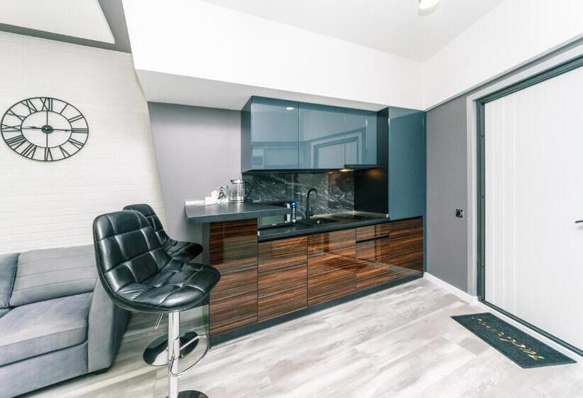 1 Szobás Apartman Erkéllyel, Luxury Apartments Arena Guliver