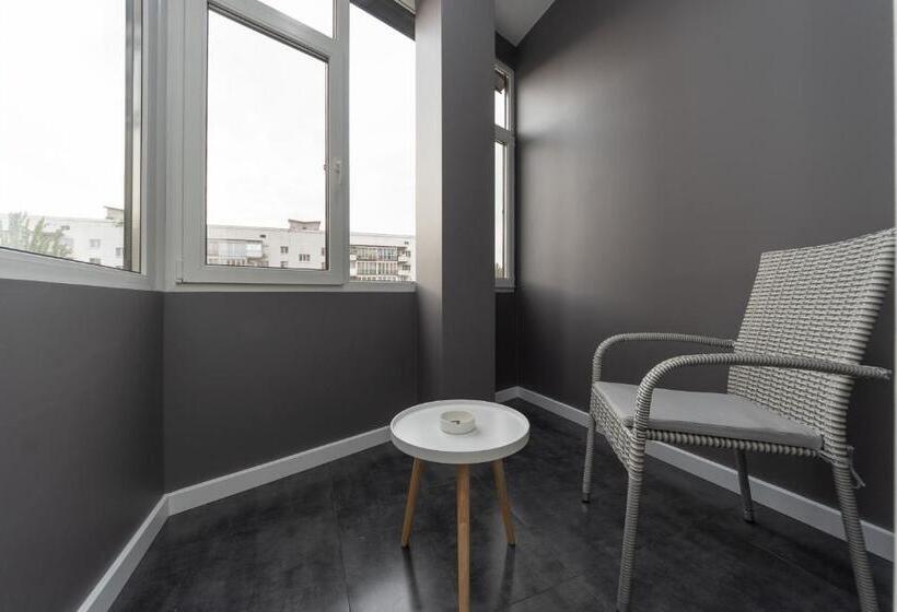 Suite Pezsgőfürdővel, Luxury Apartments Arena Guliver