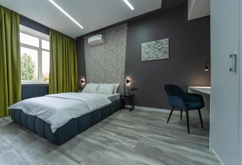 Suite Pezsgőfürdővel, Luxury Apartments Arena Guliver