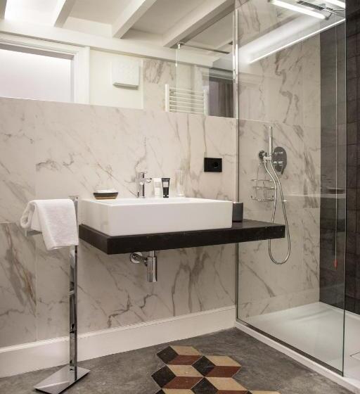 基本间, Arcipelago 37