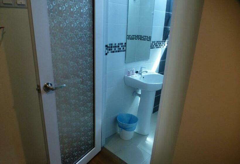 استودیوی استاندارد, 138 @ Bestari