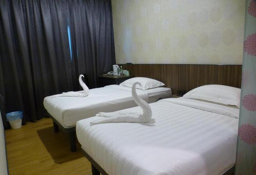 اتاق لوکس, 138 @ Bestari