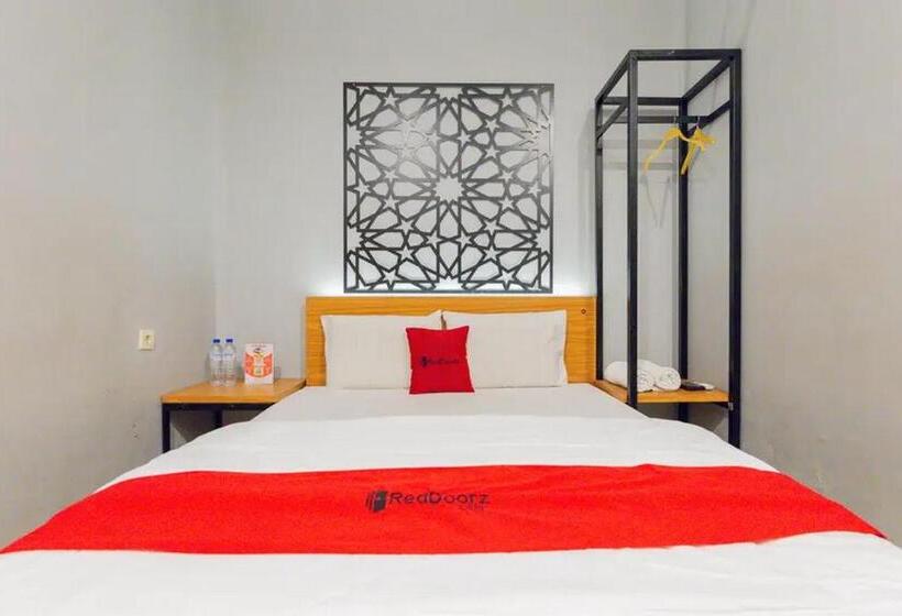 标准间, Reddoorz @ Manukan Surabaya