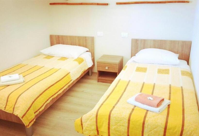 اتاق استاندارد, Pansion Eden