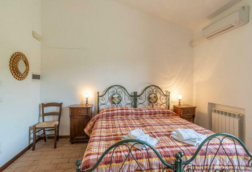 غرفة قياسية, Agriturismo Le Case Rosse Di Montebuono