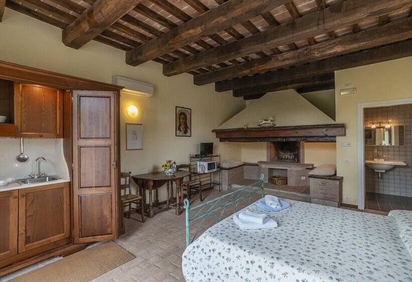 스탠다드 스튜디오, Agriturismo Le Case Rosse Di Montebuono