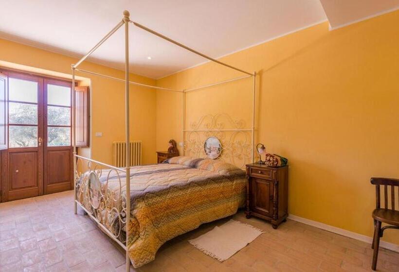 غرفة قياسية, Agriturismo Le Case Rosse Di Montebuono