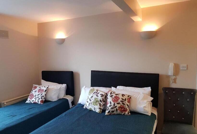 디럭스 룸, Kgt House