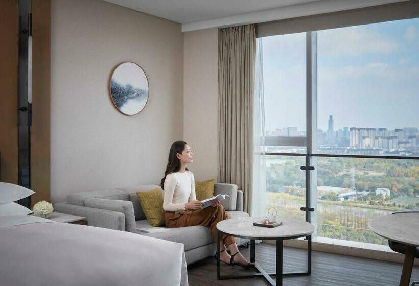 스탠다드 룸 킹사이즈 침대, Jiaxing Marriott