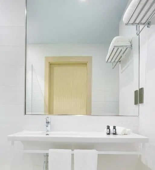 اتاق خانوادگی, Swiss Belinn Airport Muscat Oman