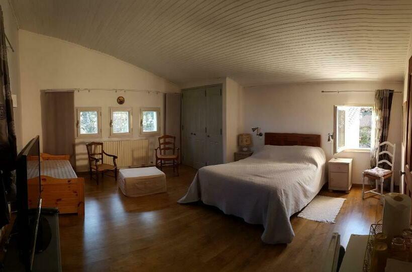 ファミリールーム, Mas Du Kairos