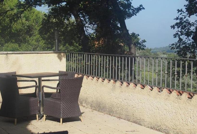 キングサイズベッドのスタンダードルーム, Mas Du Kairos