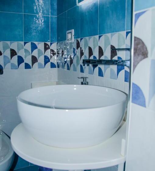 スタンダードトリプルルーム, Praja Vecchia