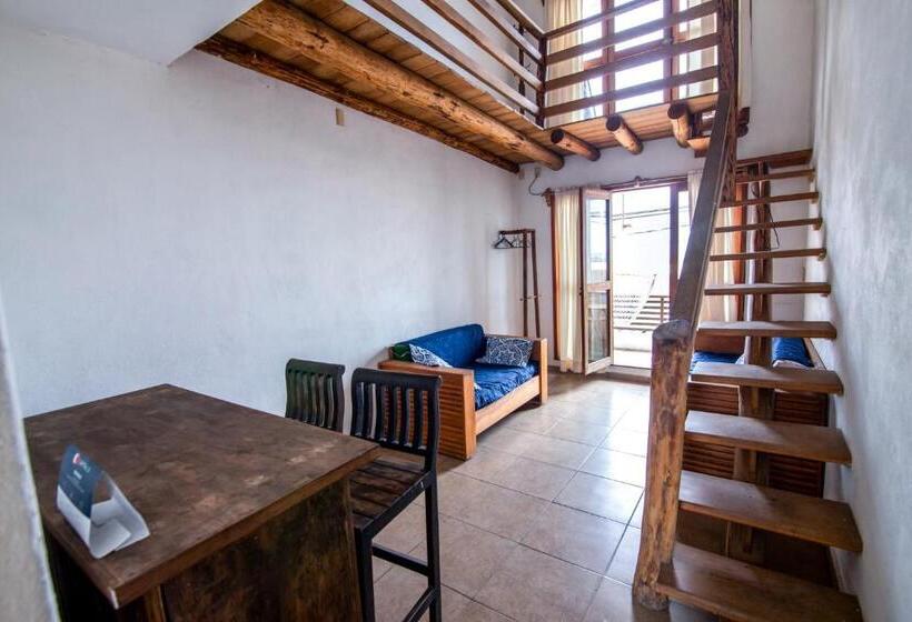 اتاق استاندارد, Capital O Verdemar