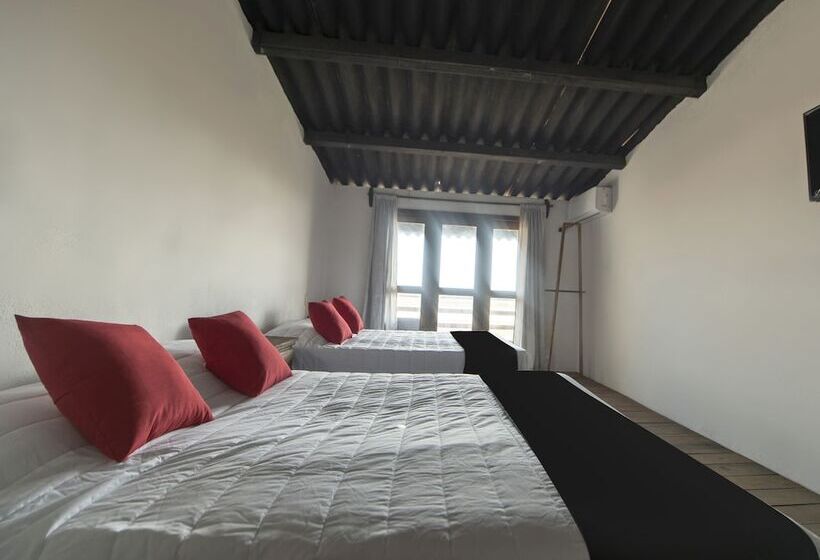 اتاق استاندارد با 2 تخت دوبل, Capital O Verdemar