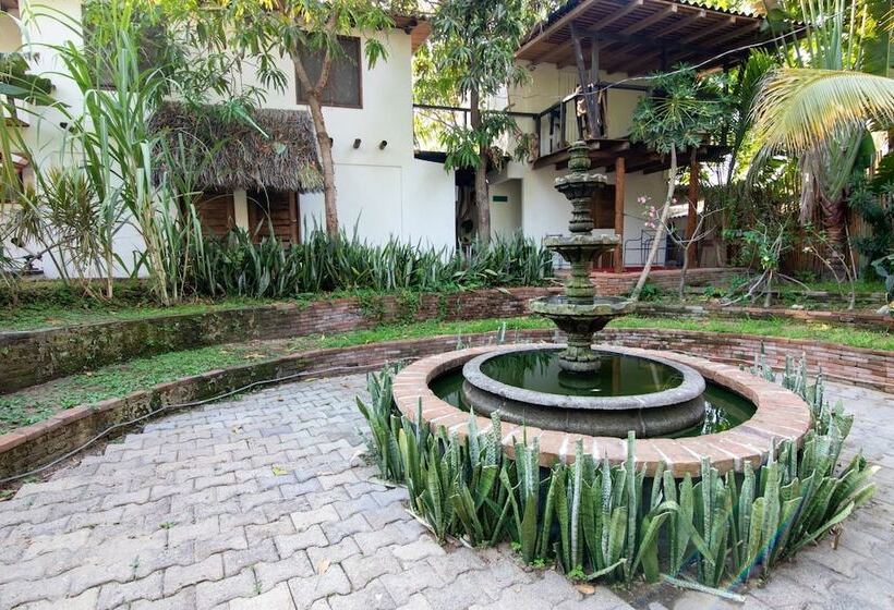 اتاق استاندارد, Capital O Verdemar