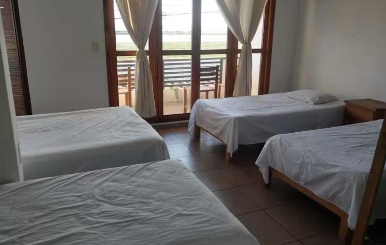 اتاق استاندارد سه نفره, Capital O Verdemar