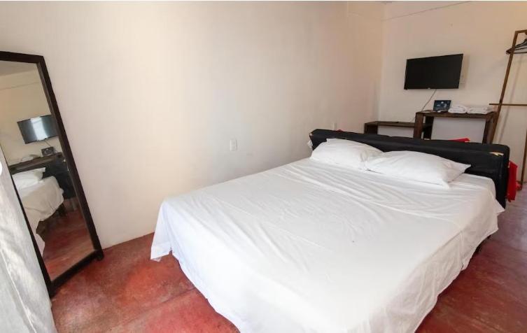 سوییت سوپریور, Capital O Verdemar