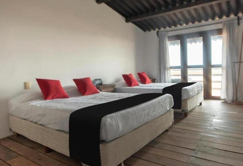 اتاق استاندارد با 2 تخت دوبل, Capital O Verdemar