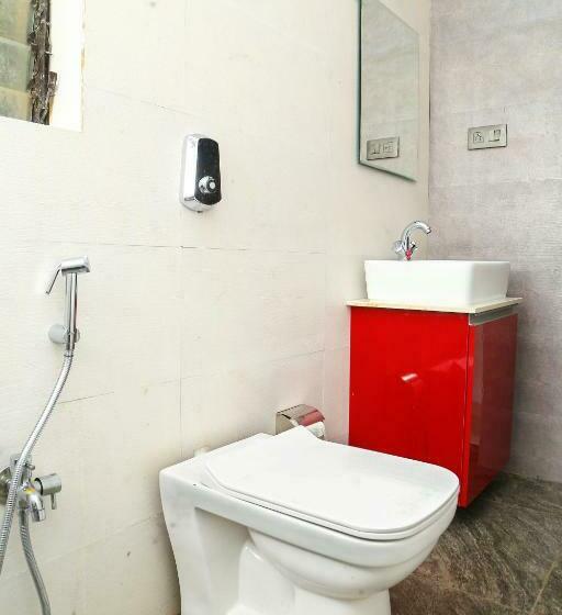 Superior Rum, Maples Jacks Place