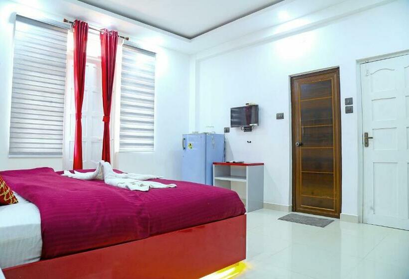 Superior Rum, Maples Jacks Place