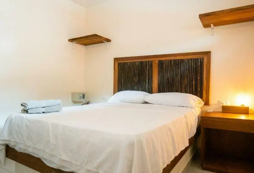 اتاق استاندارد با سرویس بهداشتی مشترک, Distrito Hostel