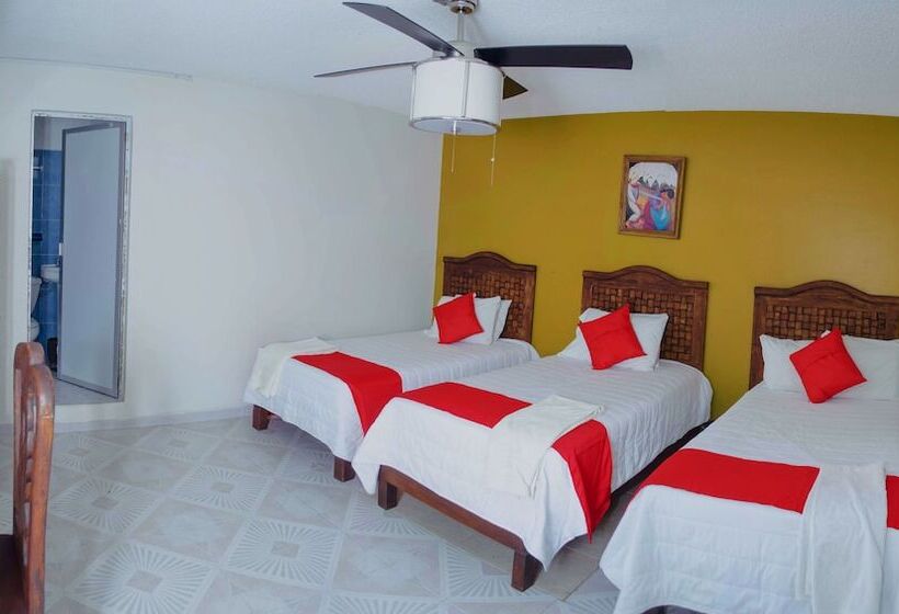 غرفة قياسية ثلاثية, Muñoz De Luna