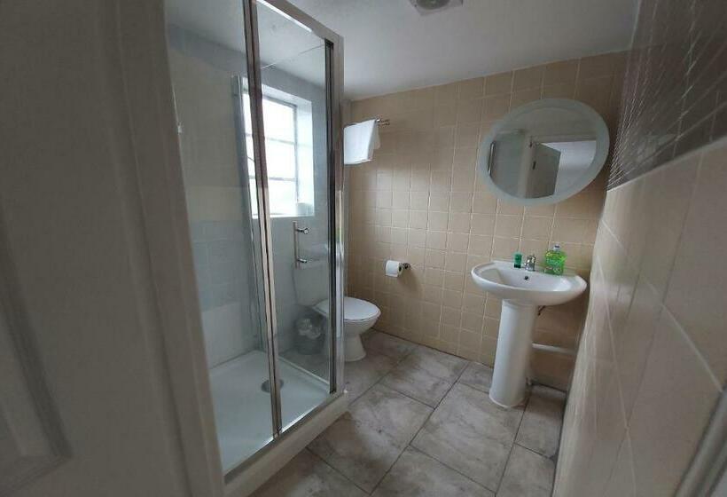 スタンダードルーム, Slap Up Lodge