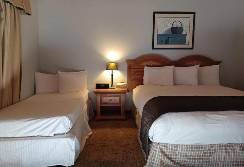 غرفة قياسية فردية سرير كينج, Whispering Pines Lodge