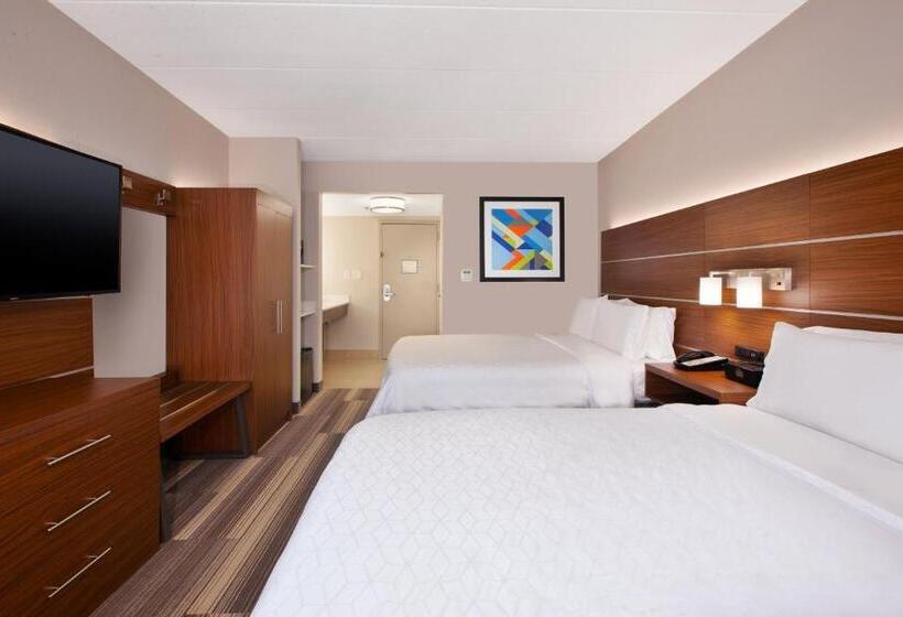 Номер Стандарт, Holiday Inn Express Fairfax Arlington Boulevard, An Ihg