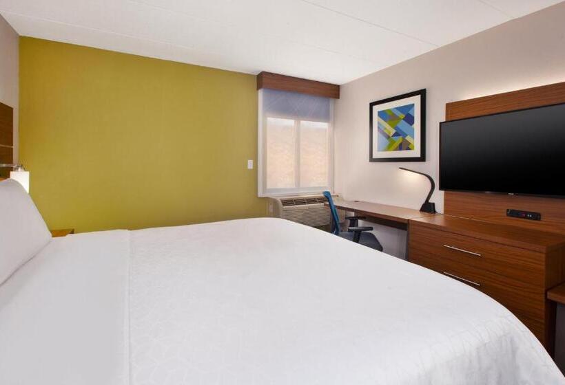 キングサイズベッドのスタンダードルーム, Holiday Inn Express Fairfax Arlington Boulevard, An Ihg