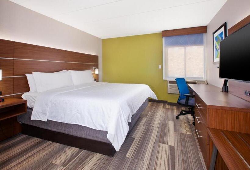 キングサイズベッドのスタンダードルーム, Holiday Inn Express Fairfax Arlington Boulevard, An Ihg