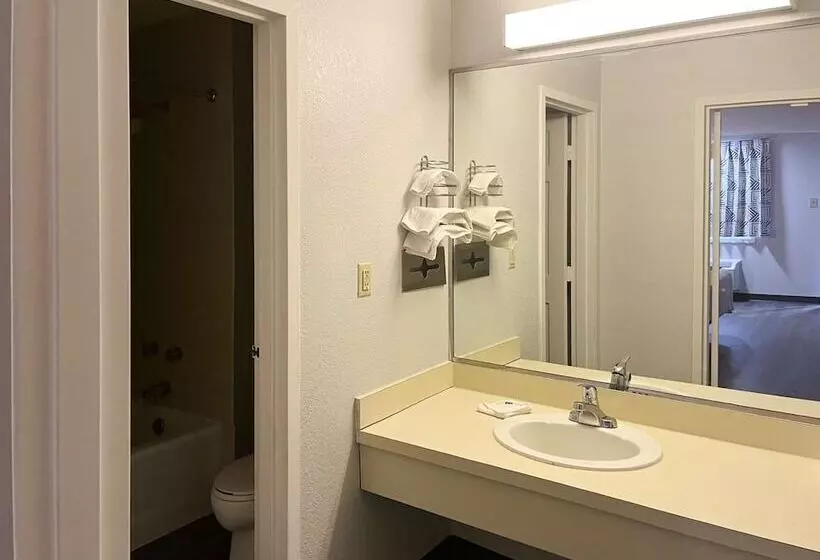 ２ダブルベッドのスタンダードルーム, Motel 6 Sandersville, Ga