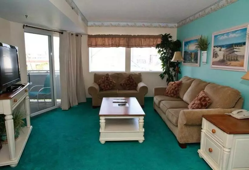 デラックススイート, Watson's Regency Suites