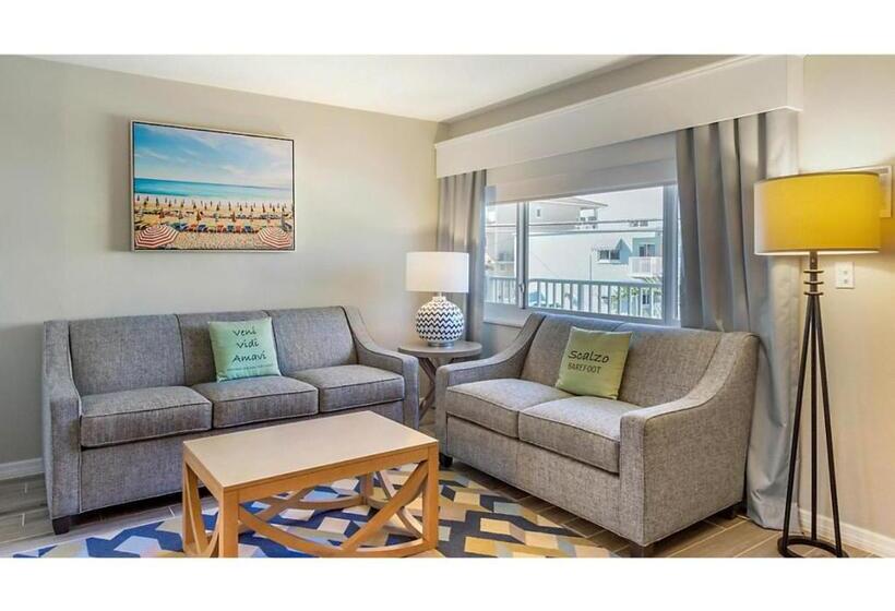 סוויטה, Via Roma Beach Resort