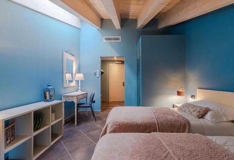 标准间, Al Torrione