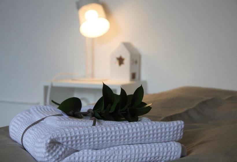 غرفة قياسية مزوَّدة بشُرفة, Giulio Mountain B&b