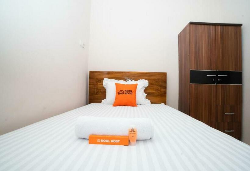 Номер Стандарт Индивидуальный, Koolkost Near Rs Pelabuhan Jakarta Minimum Stay 6 Nights