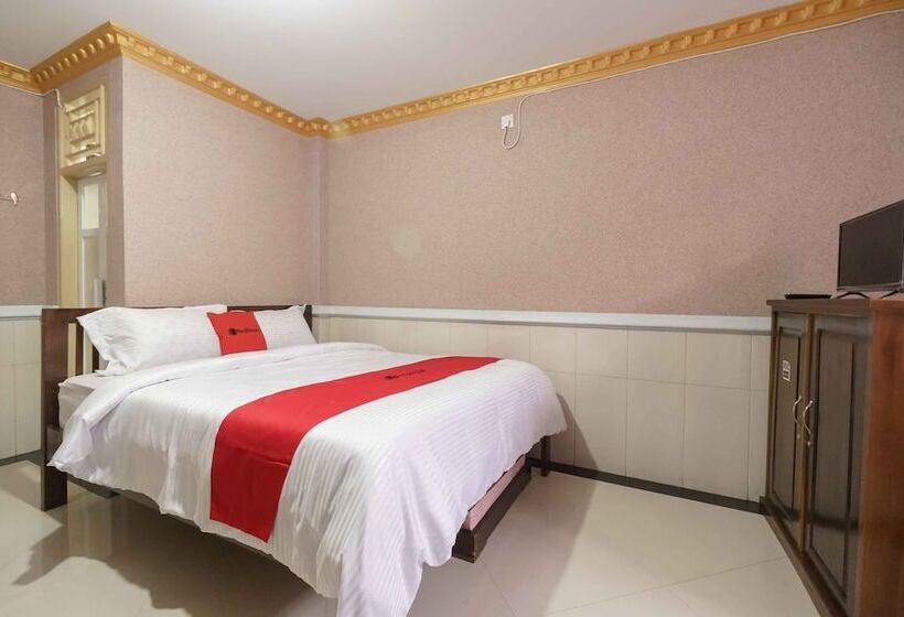 Номер Стандарт, Reddoorz Plus Syariah Near Rsup Dr. M. Djamil Padang