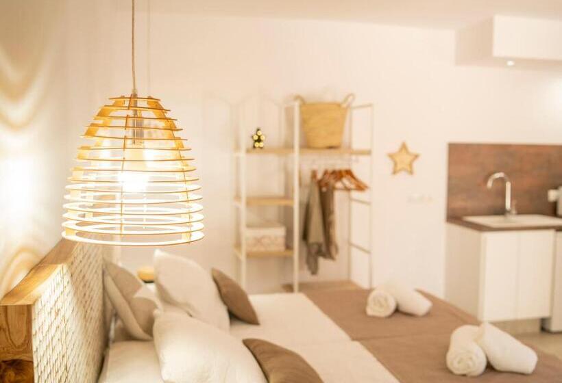 Студия Стандарт, Stella Maris  Formentera Break