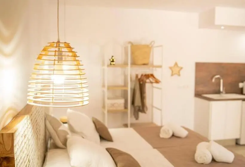 スタンダードスタジオ, Stella Maris Formentera Break