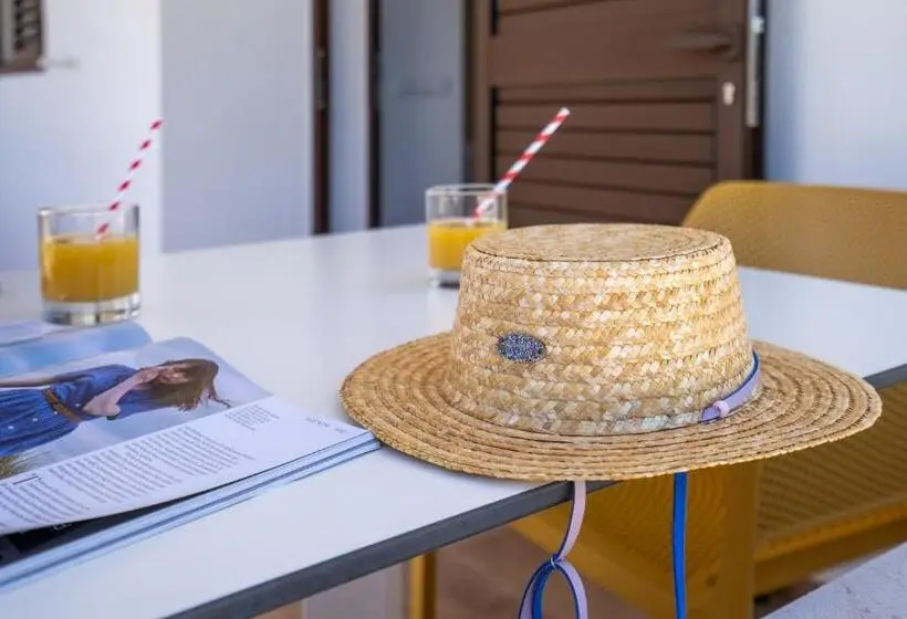 スタンダードスタジオ, Stella Maris Formentera Break