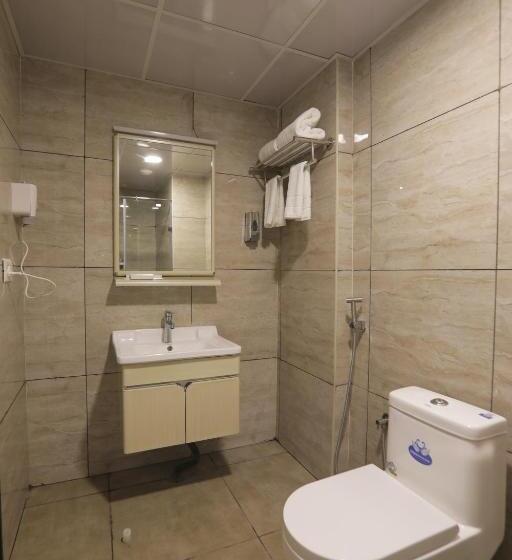 חדר סטנדרט עם מרפסת, V One Hotel Ambara Elite