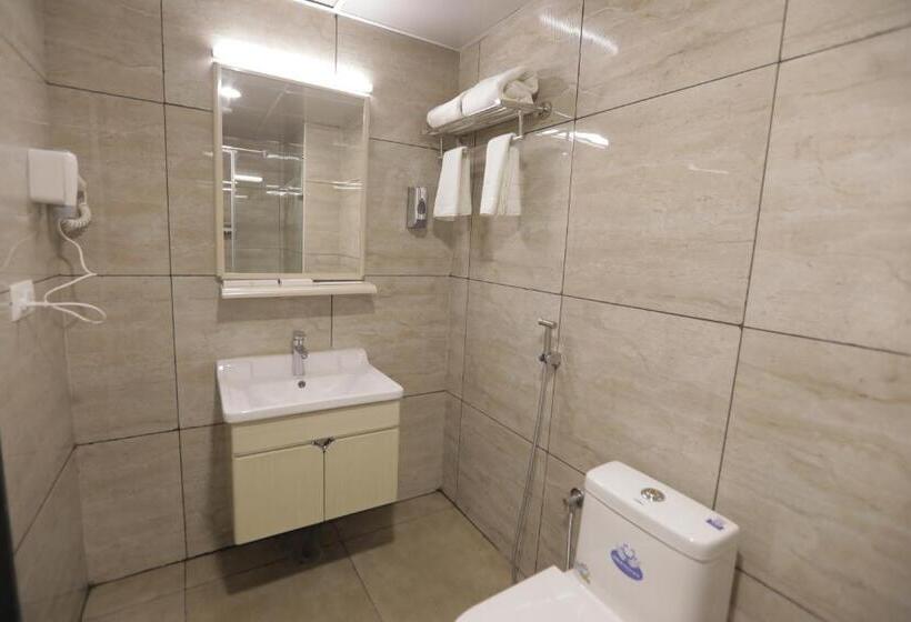 带按摩浴盆的套房, V One Hotel Ambara Elite