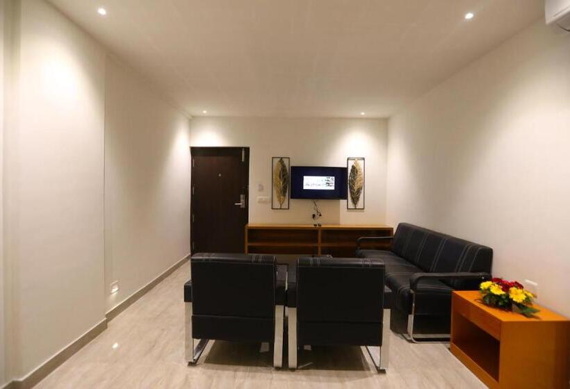 סוויטה עם ג'קוזי, V One Hotel Ambara Elite