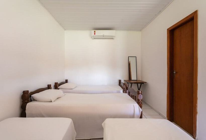 חדר סטנדרט לארבעה, Pousada De Pirenópolis