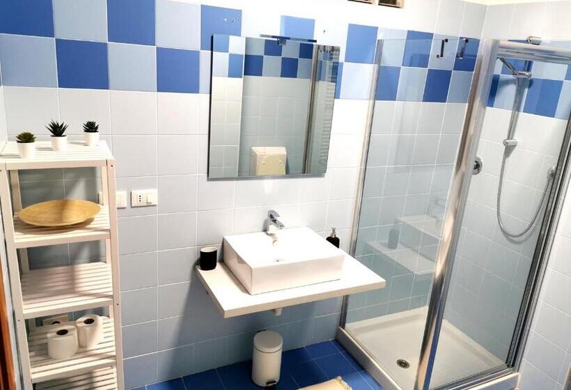 1 Schlafzimmer Deluxe Apartment, Grab A Flat In Coroneo