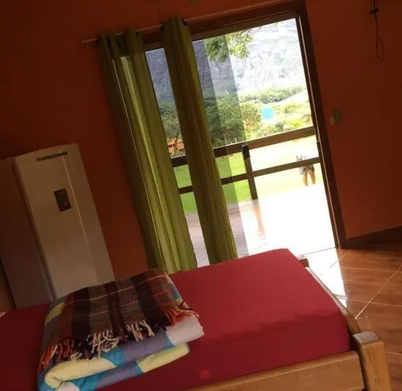 スタンダード4人部屋, Pousada Bela Vista Do Ismail Lapinha Da Serra
